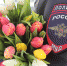 В рамках Всероссийской акции «8 Марта – в каждый дом» автоинспекторы Ненецкого округа поздравили женщин - ГИБДД
