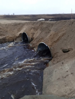 ​Движение по подъездной дороге к посёлку Красное открыто для всех видов транспорта
